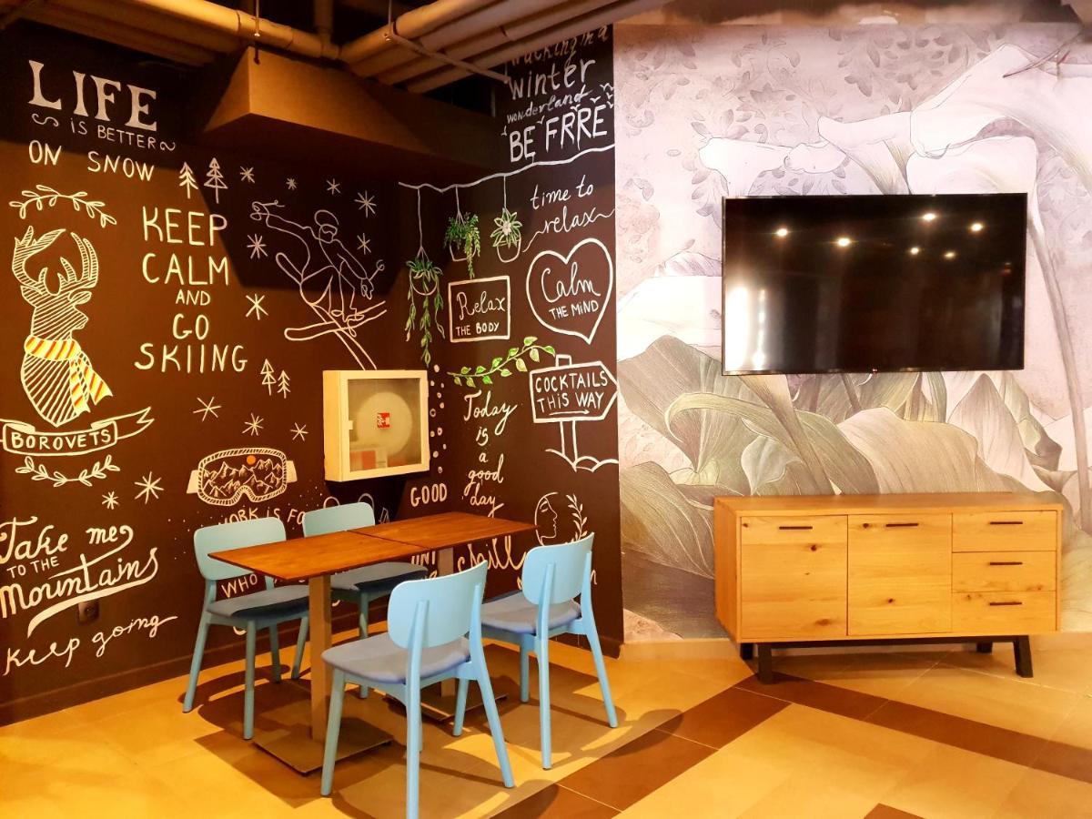Pinewood Ang Luxurious Apartment A32 بوروفتس المظهر الخارجي الصورة
