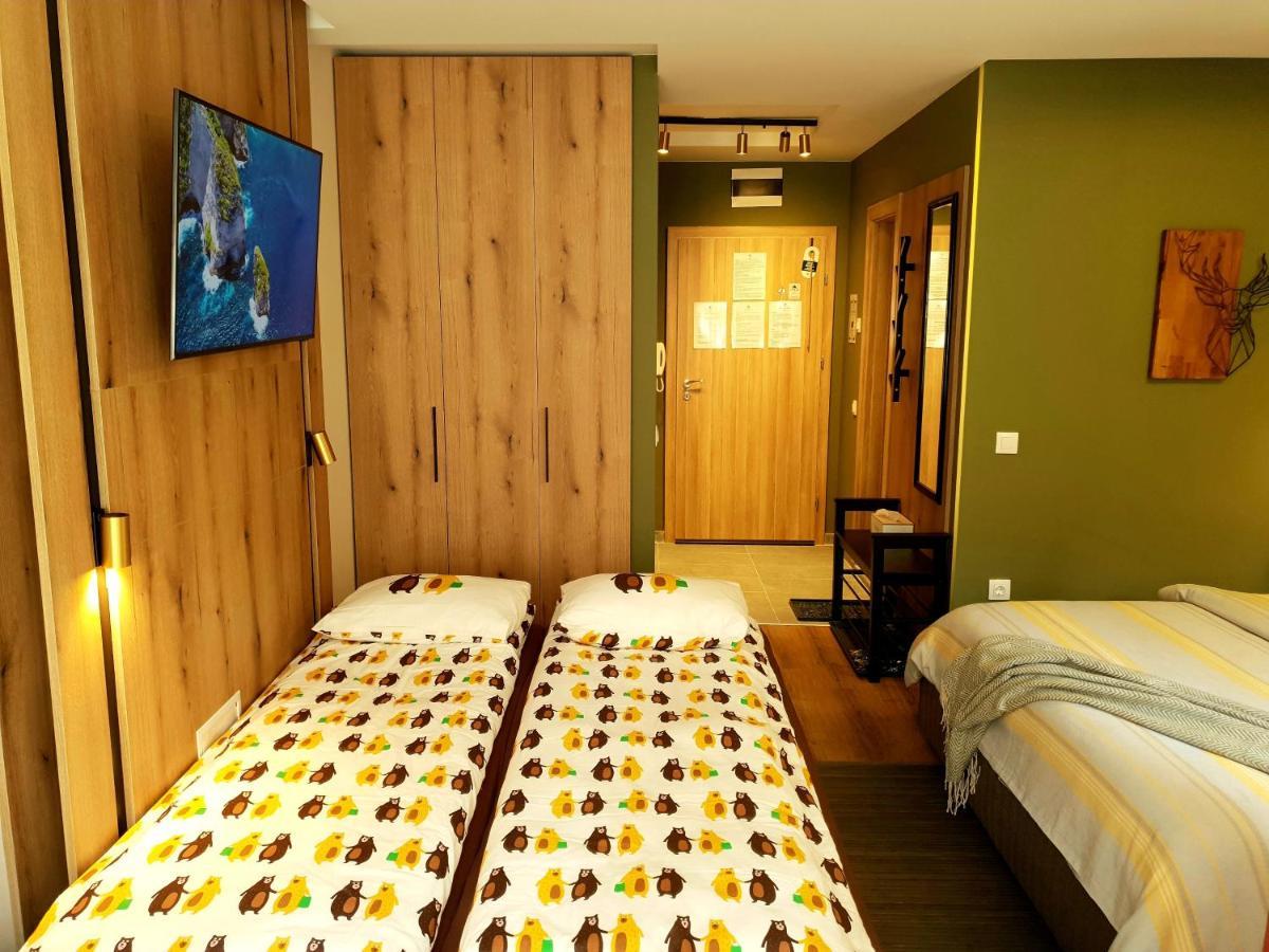Pinewood Ang Luxurious Apartment A32 بوروفتس المظهر الخارجي الصورة