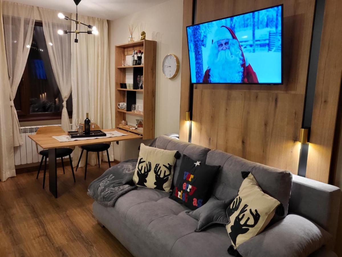 Pinewood Ang Luxurious Apartment A32 بوروفتس المظهر الخارجي الصورة