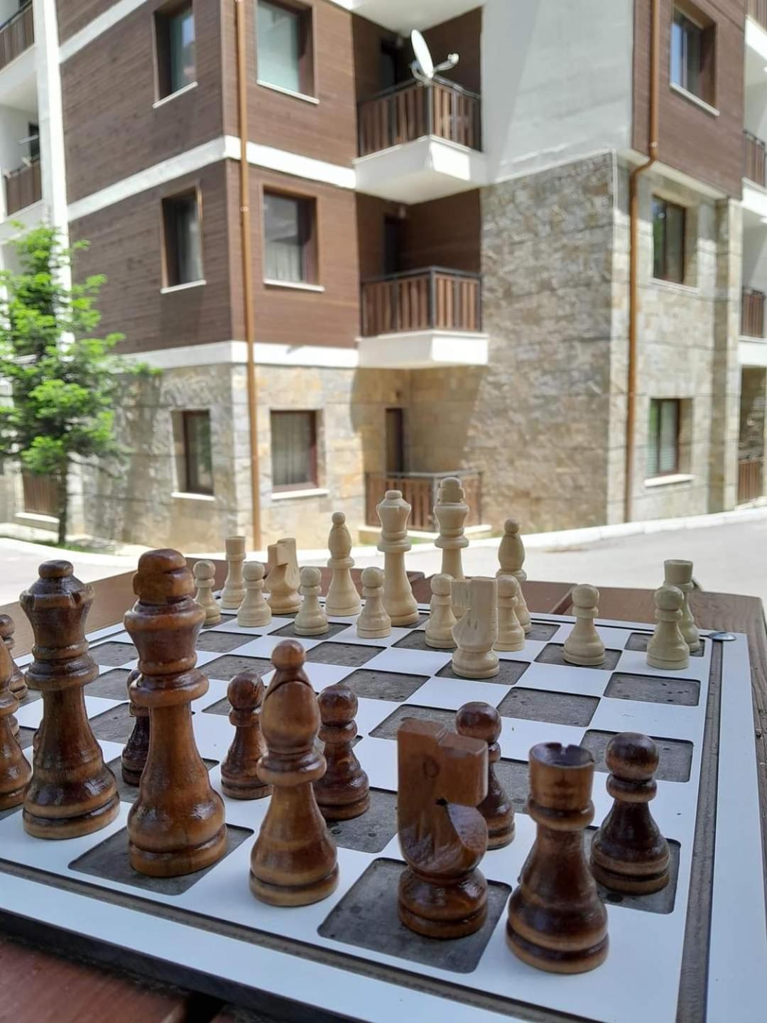 Pinewood Ang Luxurious Apartment A32 بوروفتس المظهر الخارجي الصورة